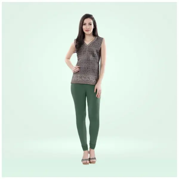 Generic Women's Cotton Blended Solid Churidar leggings (Bottle Green)
